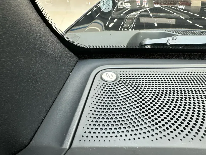 2024 Ford Bronco 2.3T 275HP L4 10AT,autocango,china used car exporter,china ev exporter,chinese used car exporter,chinese used ev exporter