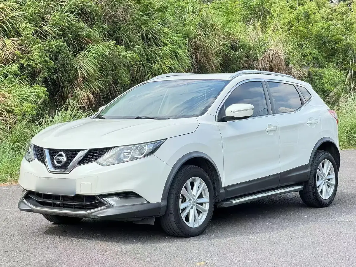 2017 Nissan Qashqai 2.0L 150HP L4 CVT