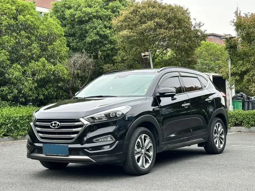 2015 Hyundai Tucson 1.6T 177HP L4 7DCT