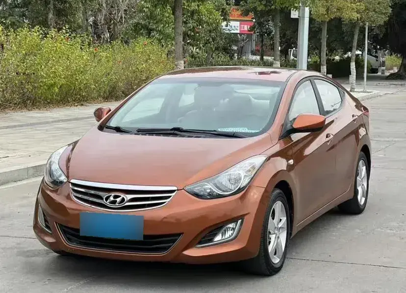 2013 Hyundai Elantra 1.6L 128HP L4 6AT