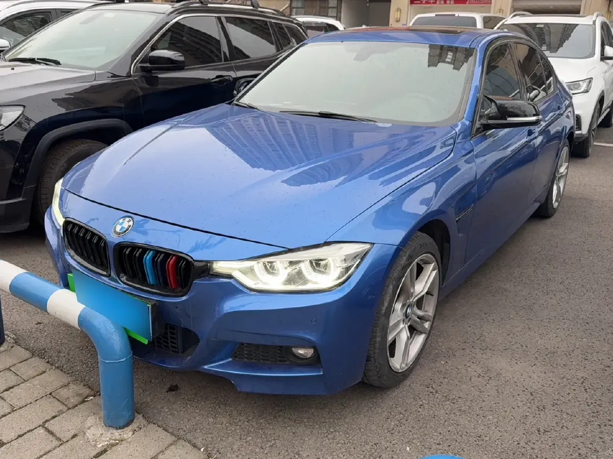 2017 BMW 3 Series 2.0T 252HP L4 8AT