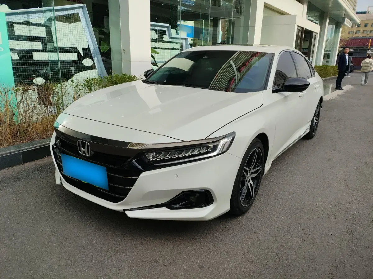 2022 Honda Accord 1.5T 194HP L4 CVT