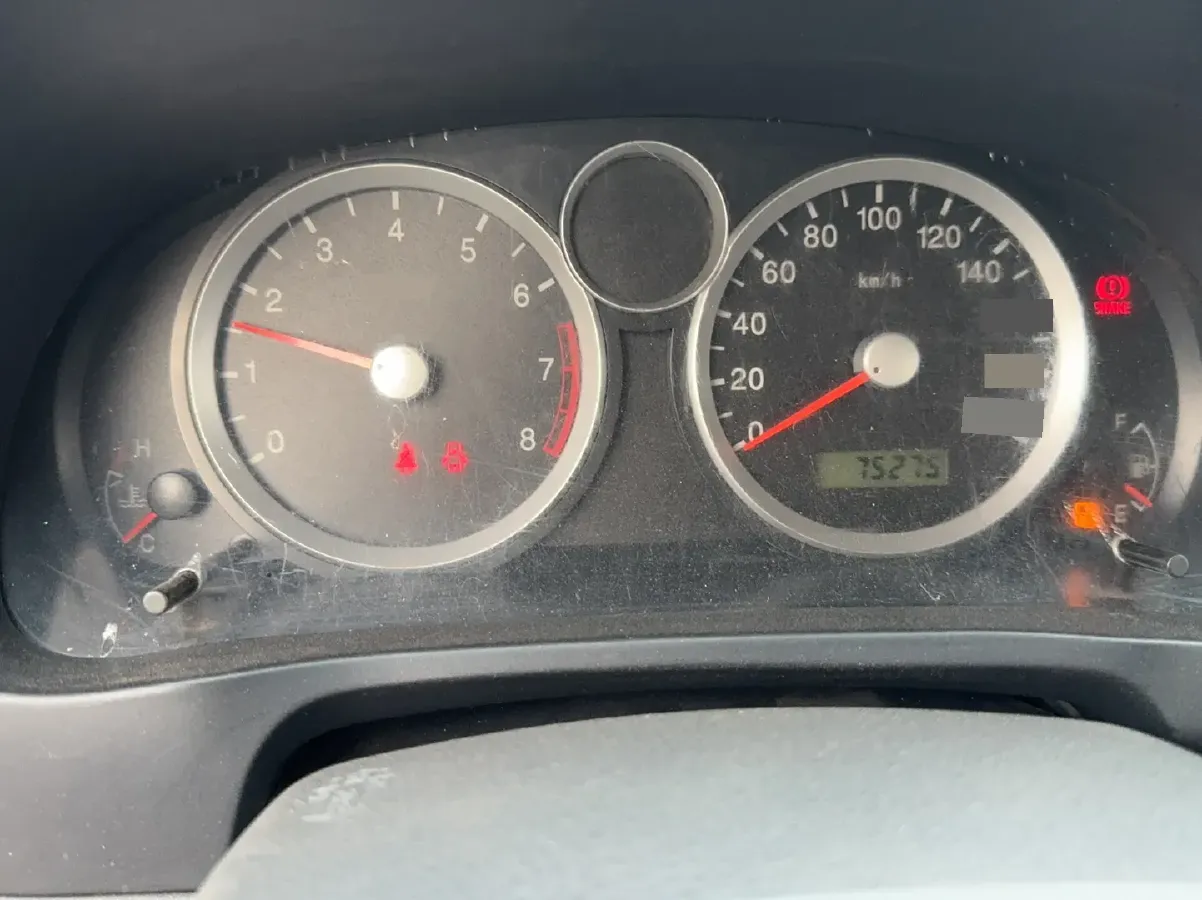 2013 Suzuki Liana 1.4L 101HP L4 5MT,autocango,china used car exporter,china ev exporter,chinese used car exporter,chinese used ev exporter