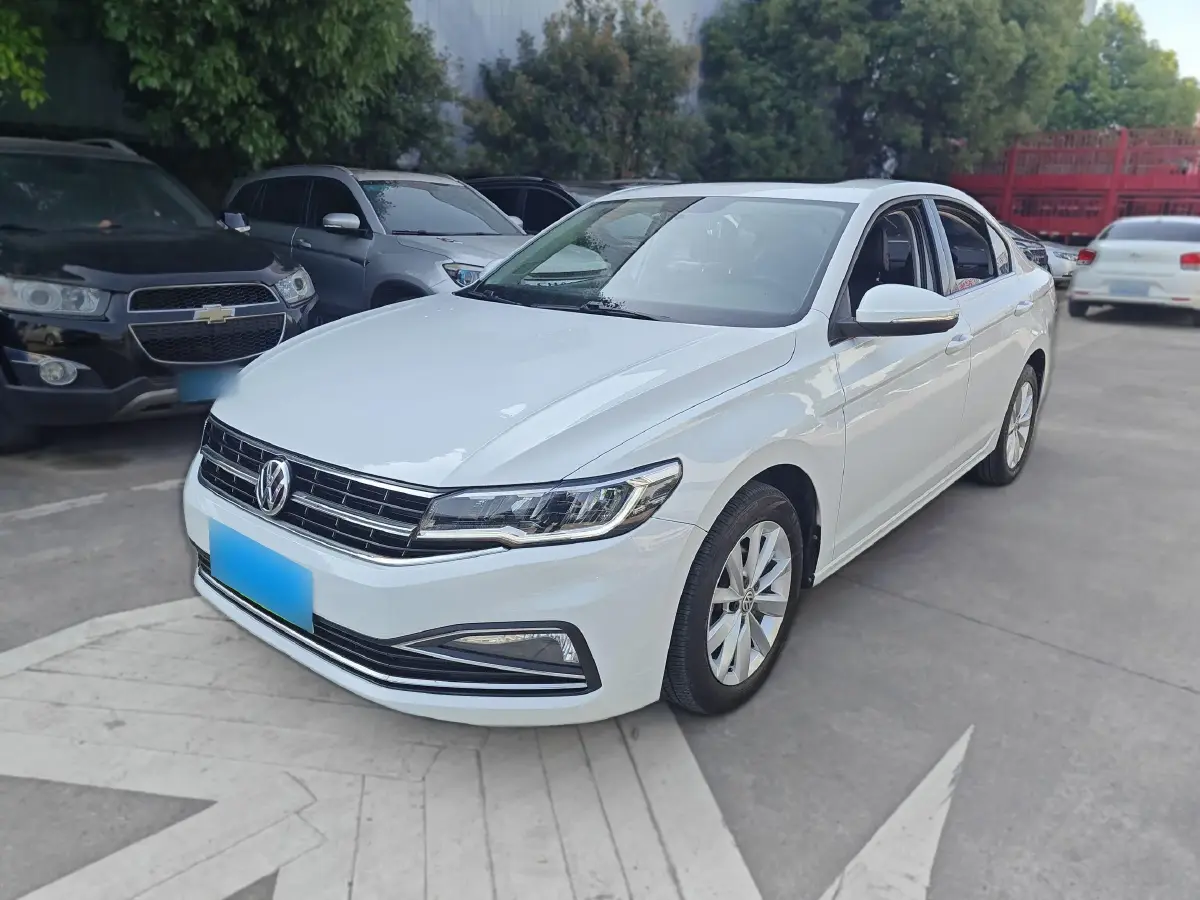 2019 Volkswagen Bora 1.5L 116HP L4 6AT