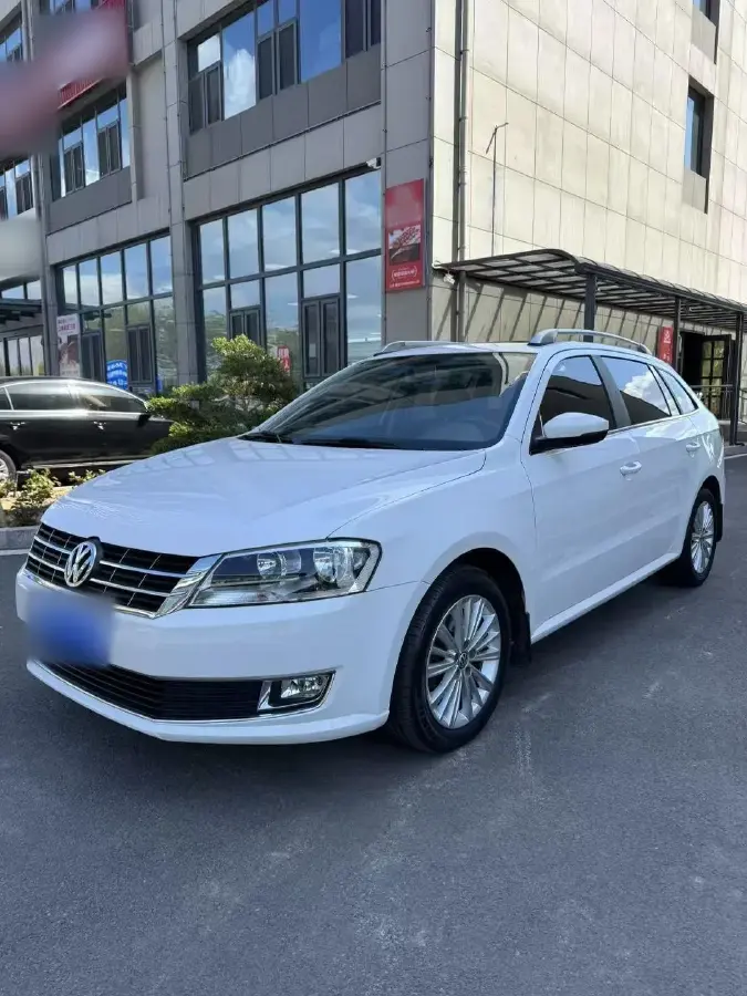 2013 Volkswagen Gran Lavida 1.4T 131HP L4 7DCT