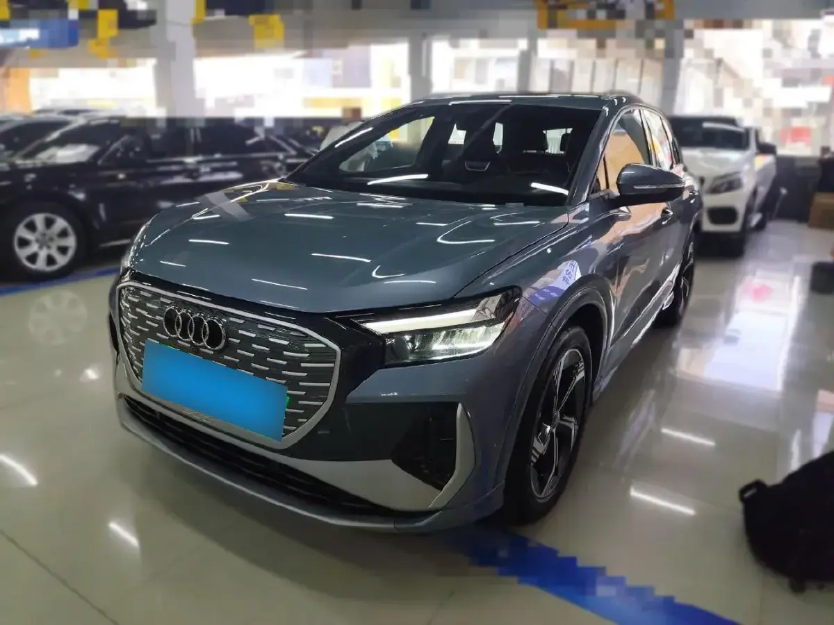 2024 Audi Q4 e-tron BEV 84.8KWH