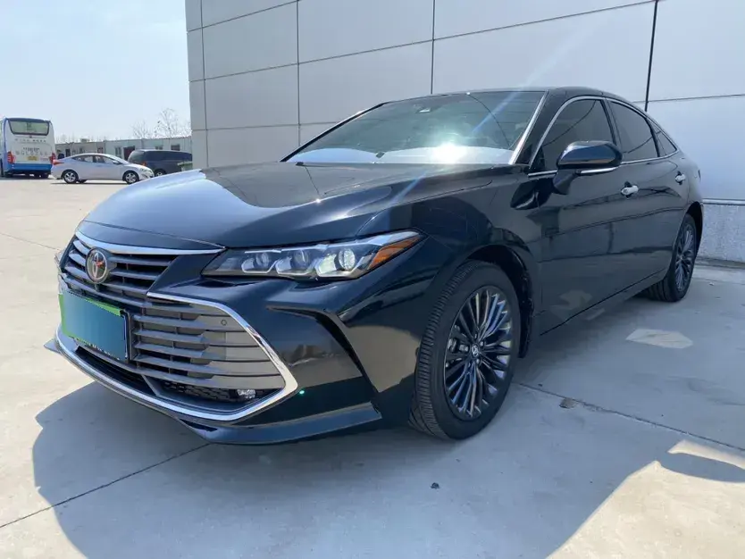 2019 Toyota Avalon 2.0L 178HP L4 CVT
