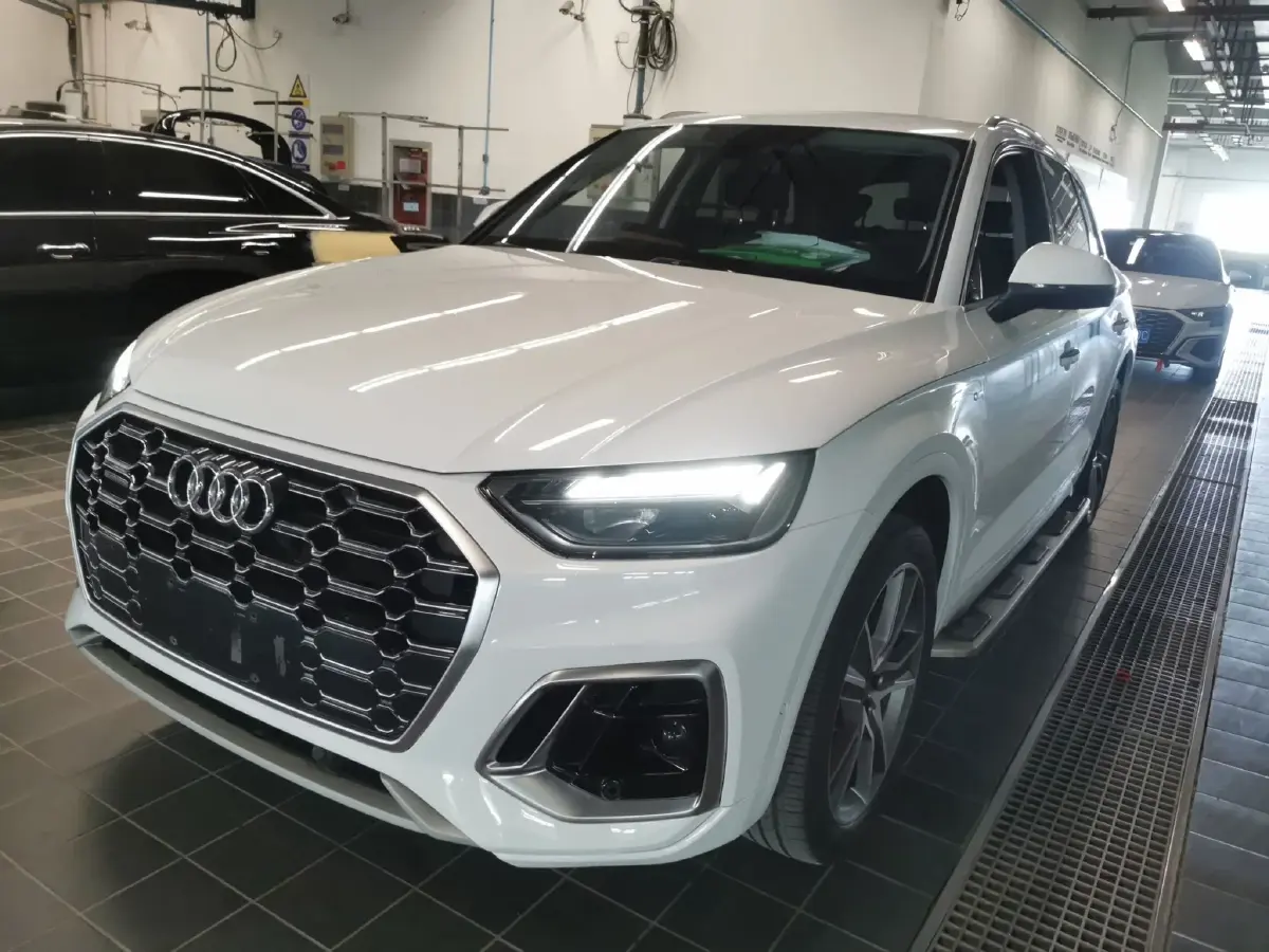 2022 Audi Q5L 2.0T 252HP L4 7DCT