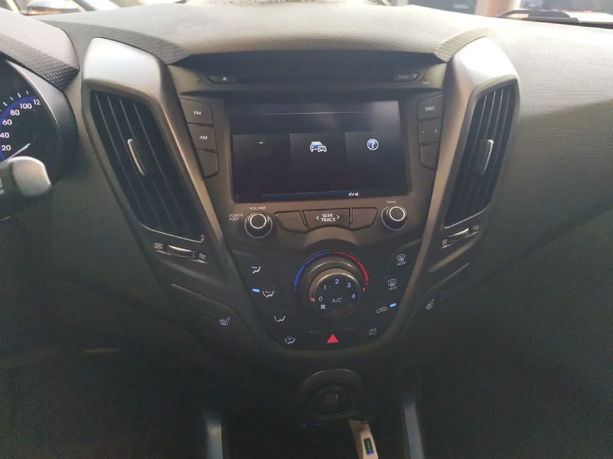 2012 Hyundai Veloster 1.6T 204HP L4 6AT,autocango,china used car exporter,china ev exporter,chinese used car exporter,chinese used ev exporter