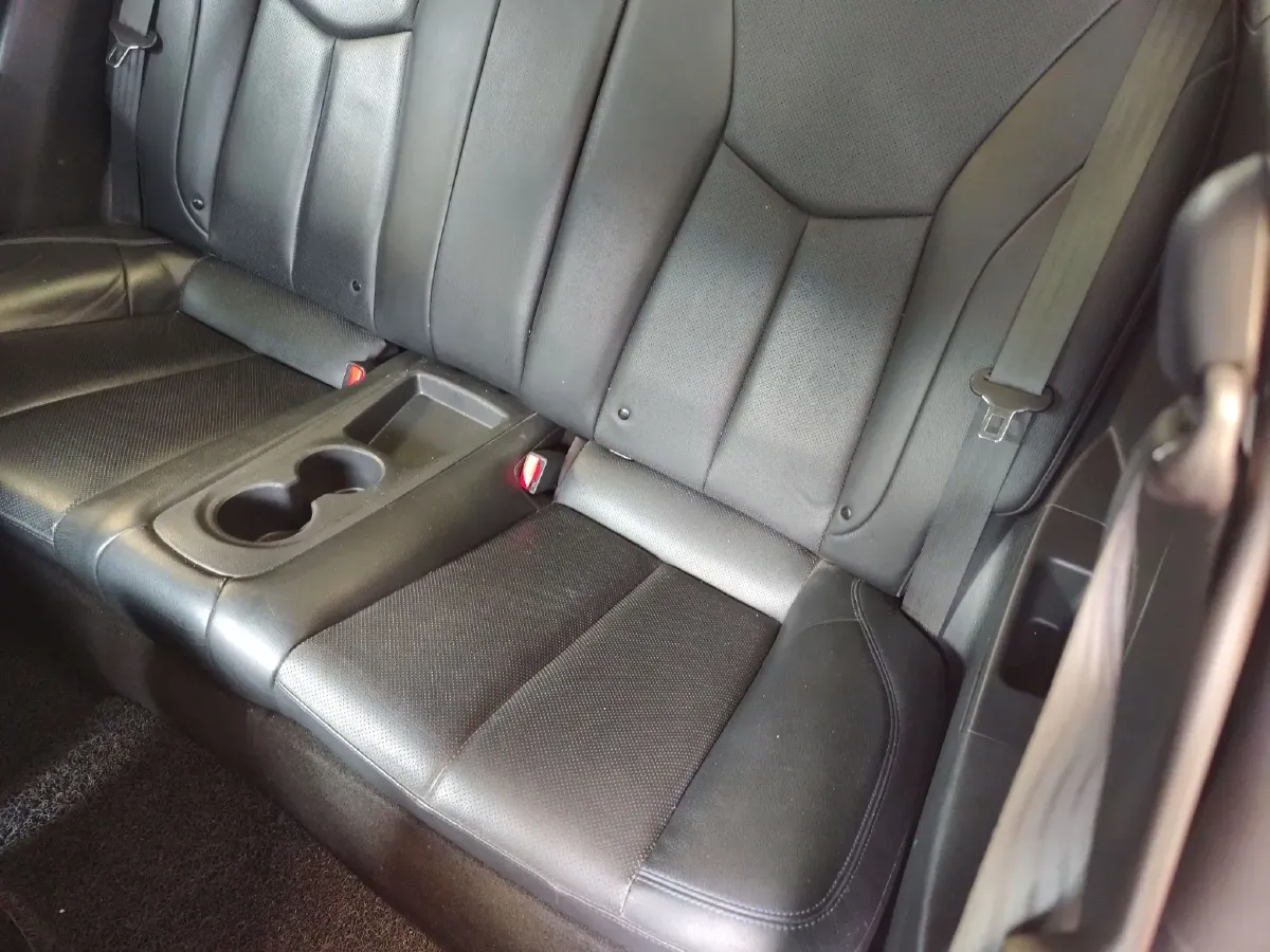 2012 Hyundai Veloster 1.6T 204HP L4 6AT,autocango,china used car exporter,china ev exporter,chinese used car exporter,chinese used ev exporter