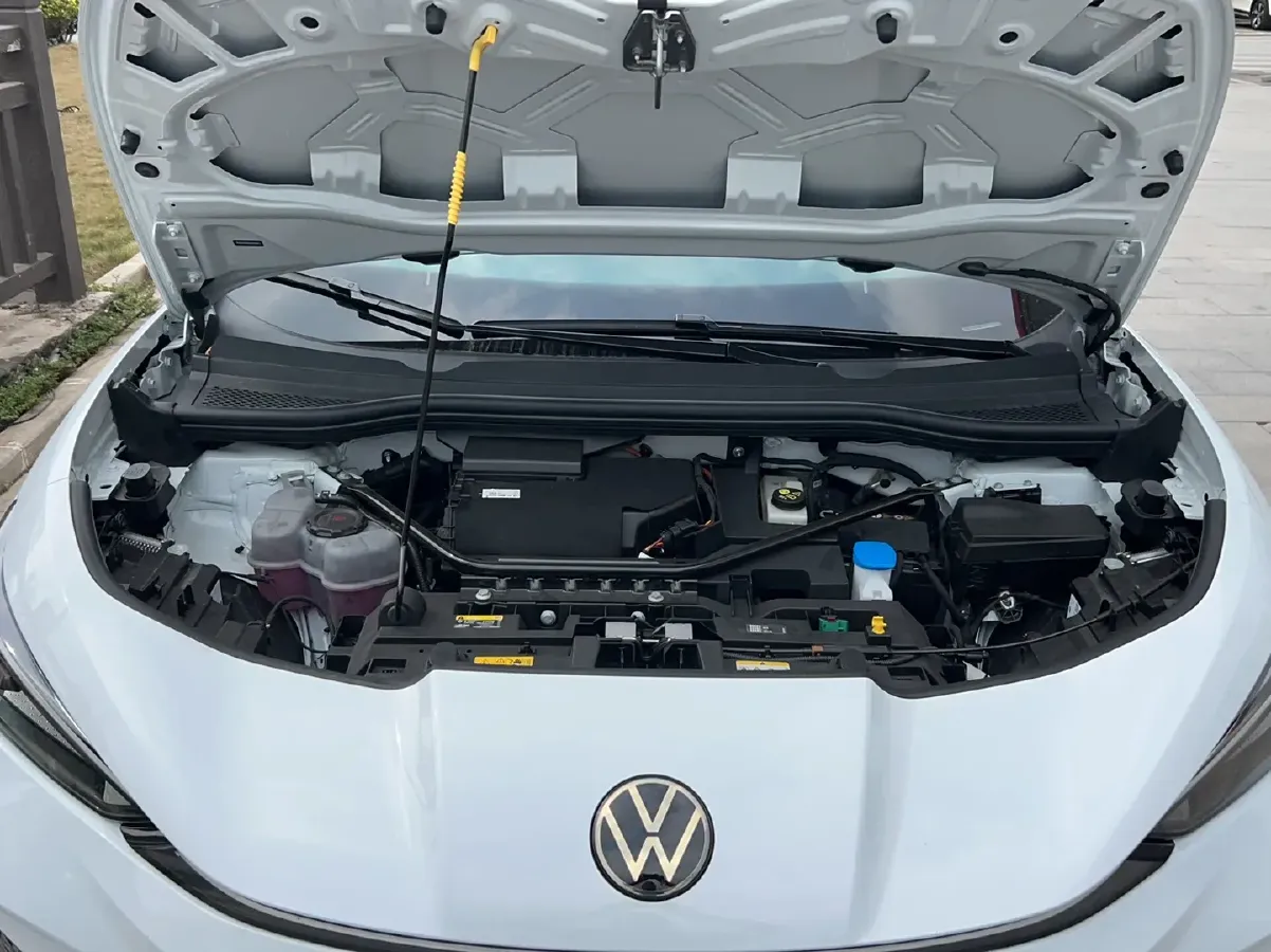 2024 Volkswagen ID.UNYX BEV 82.4KWH,autocango,china used car exporter,china ev exporter,chinese used car exporter,chinese used ev exporter