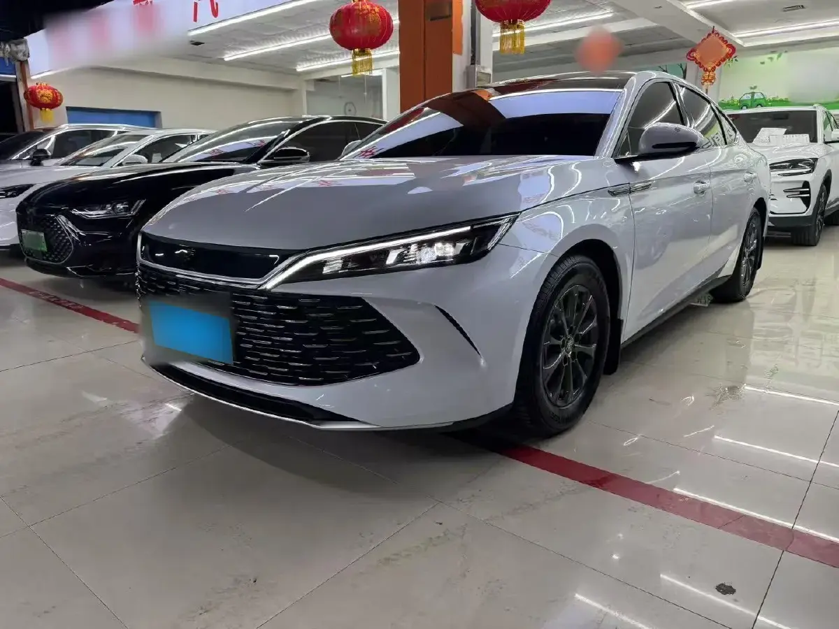 2024 BYD QinL 1.5L 101HP L4 E-CVT PHEV 10.08KWH