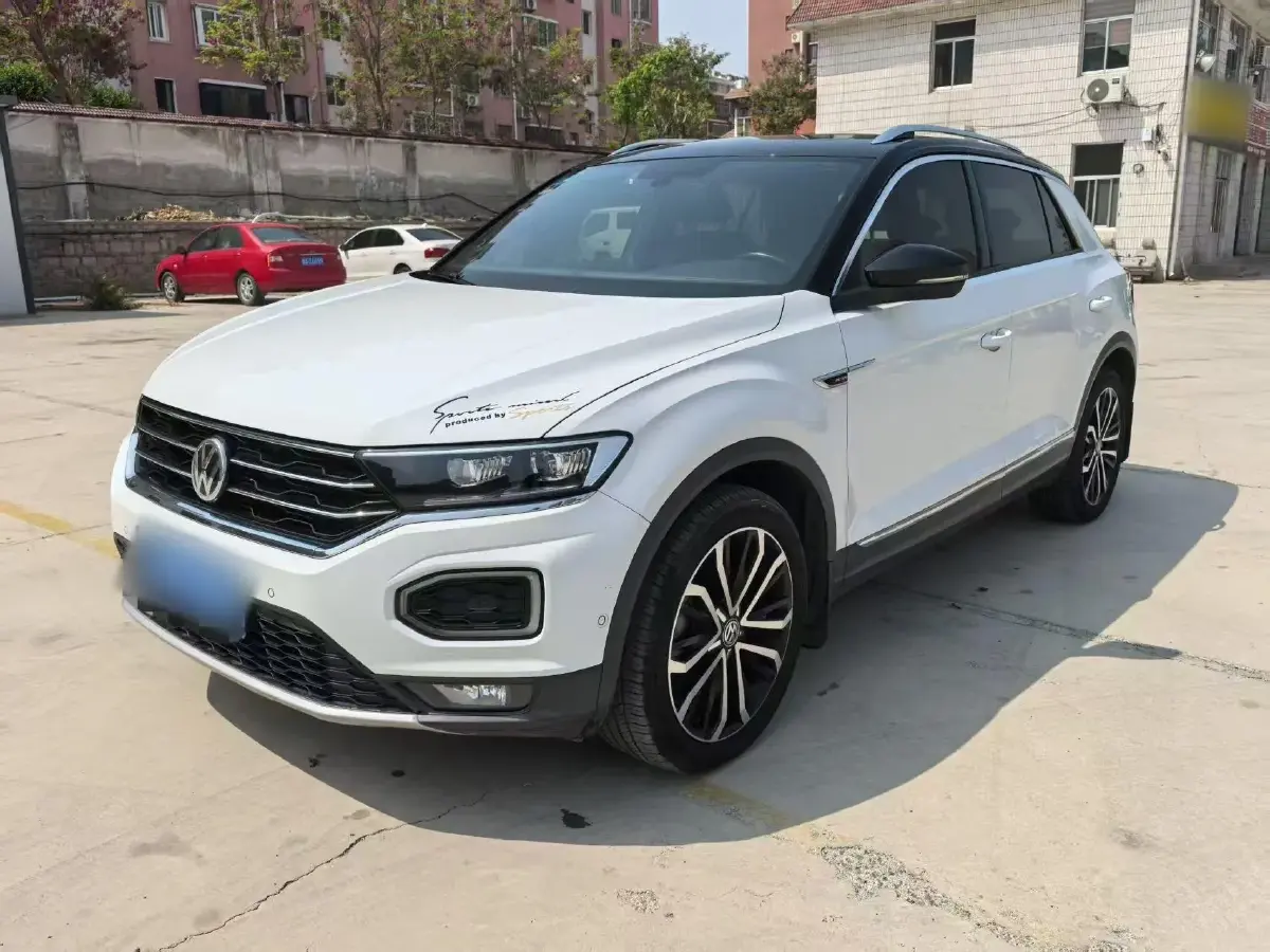 2018 Volkswagen T-Roc 1.4T 150HP L4 7DCT