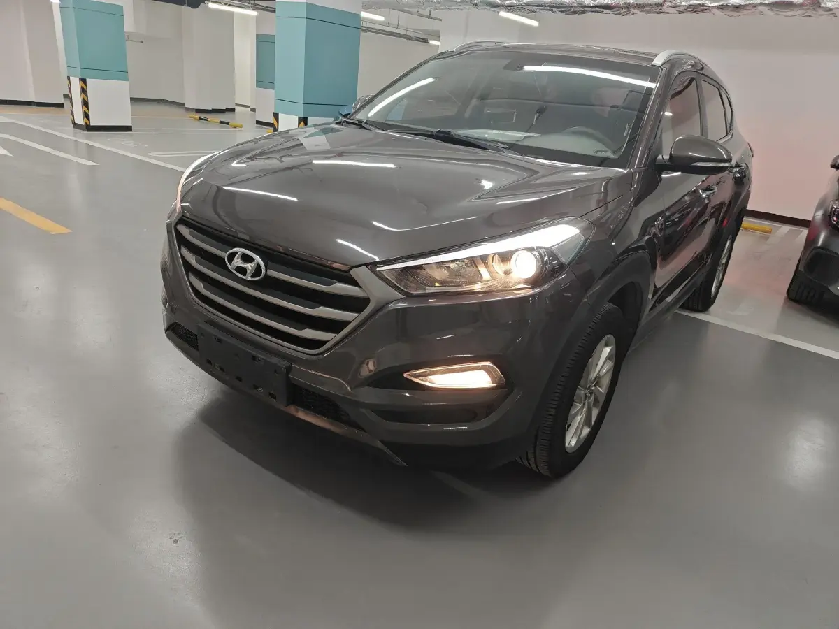 2015 Hyundai Tucson 1.6T 177HP L4 7DCT