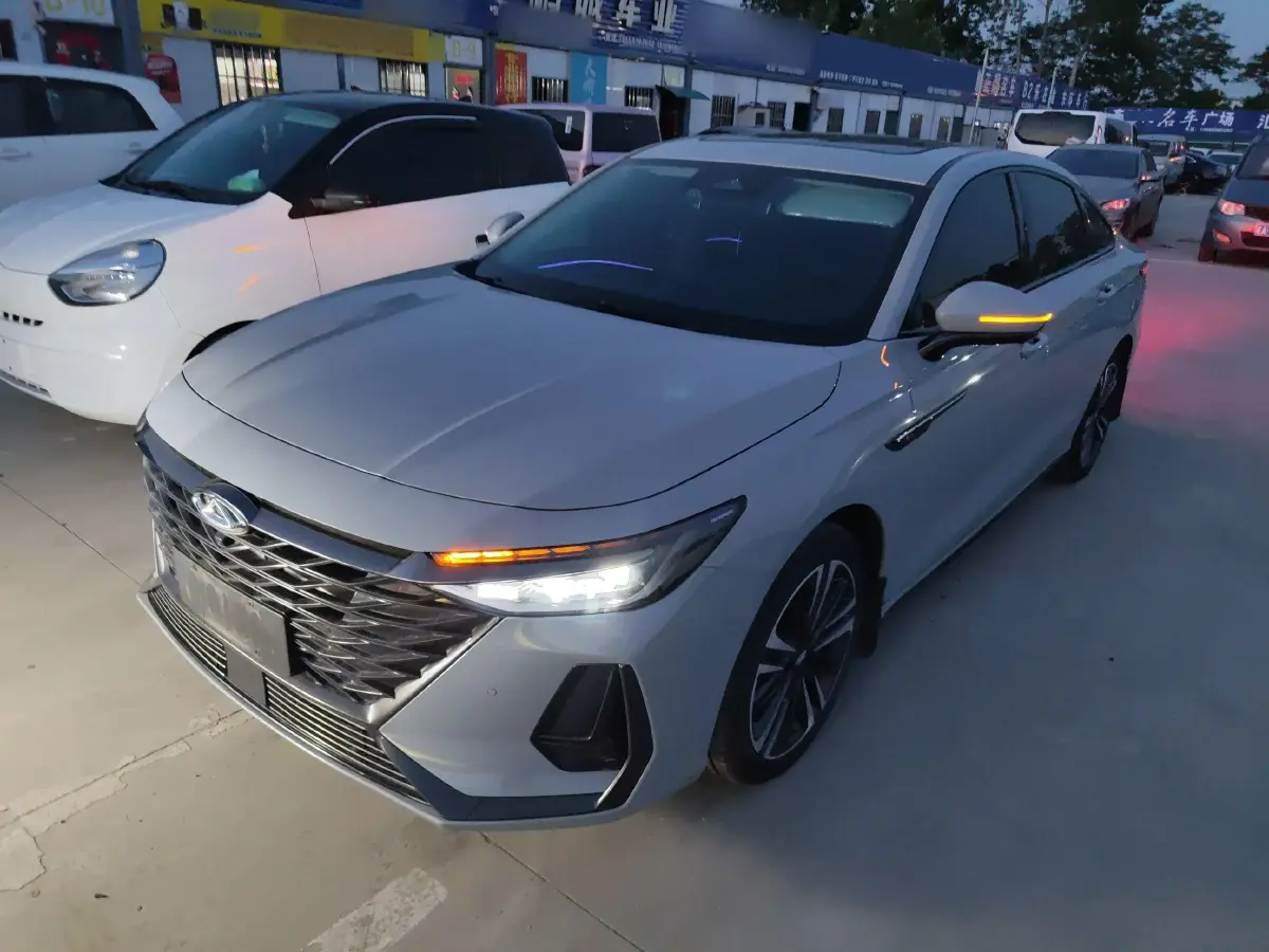 2023 Chery Arrizo 8 2.0T 254HP L4 7DCT