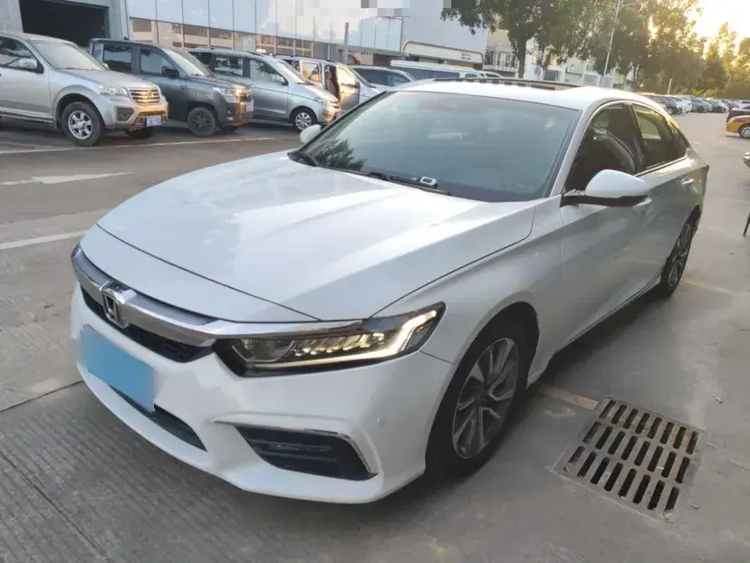 2019 Honda Inspire 1.5T 194HP L4 CVT