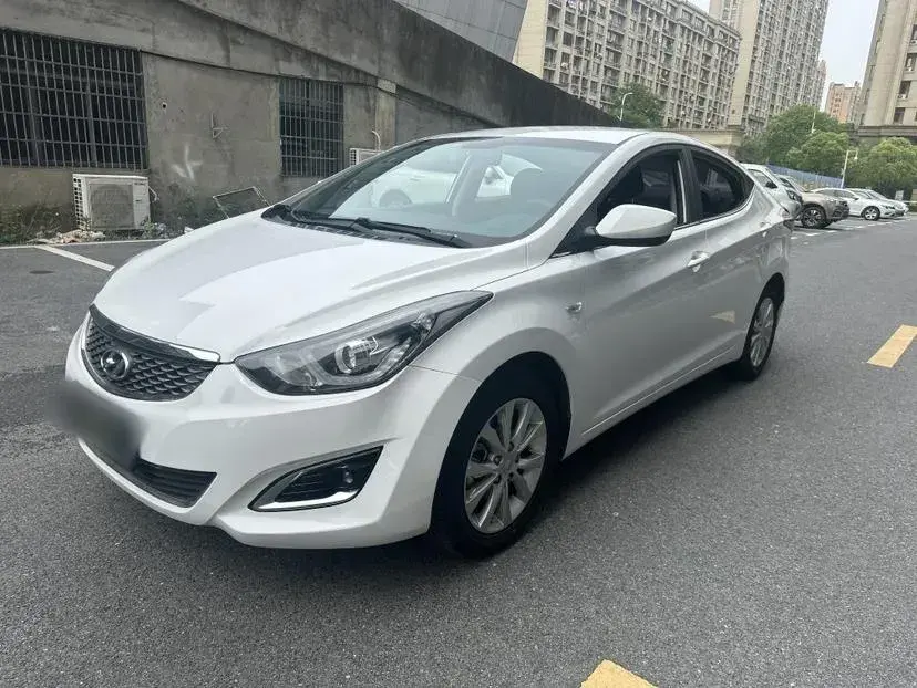 2016 Hyundai Elantra 1.6L 128HP L4 6AT