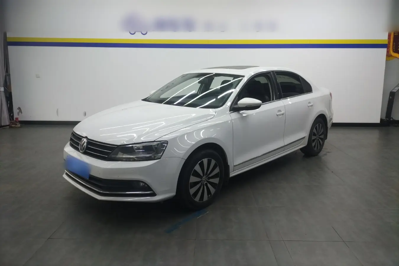 2017 Volkswagen Sagitar 1.4T 131HP L4 7DCT