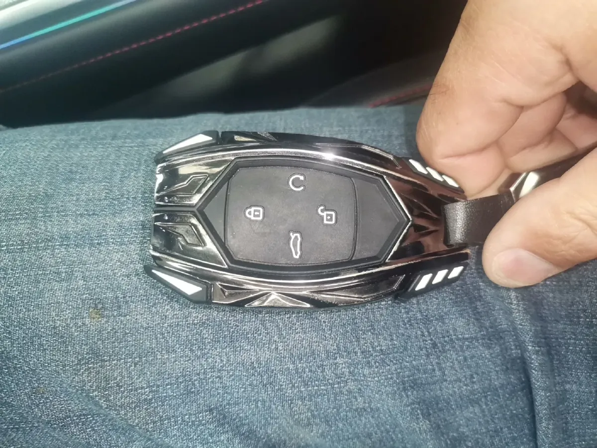 2022 GAC Trumpchi Emkoo 2.0T 252HP L4 8AT,autocango,china used car exporter,china ev exporter,chinese used car exporter,chinese used ev exporter