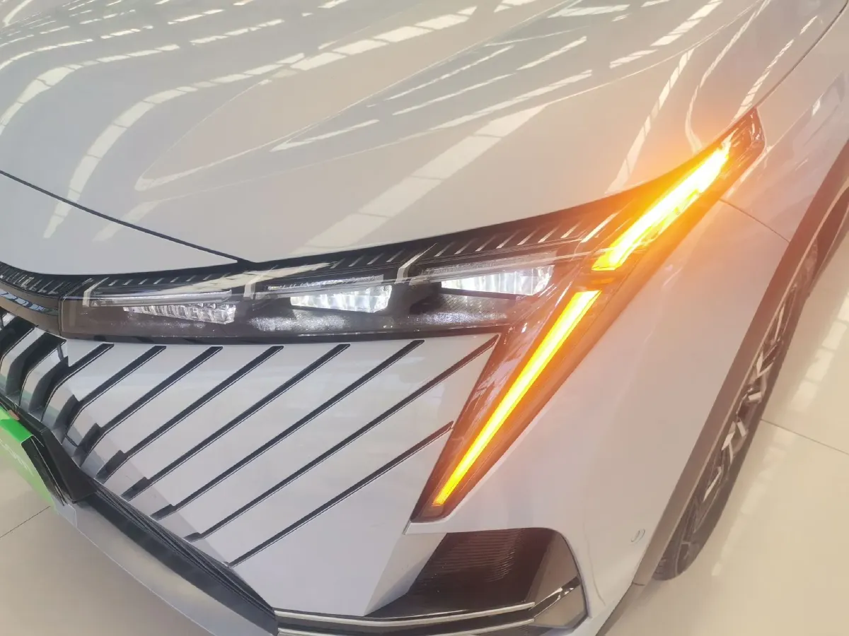 2022 GAC Trumpchi Emkoo 2.0T 252HP L4 8AT,autocango,china used car exporter,china ev exporter,chinese used car exporter,chinese used ev exporter