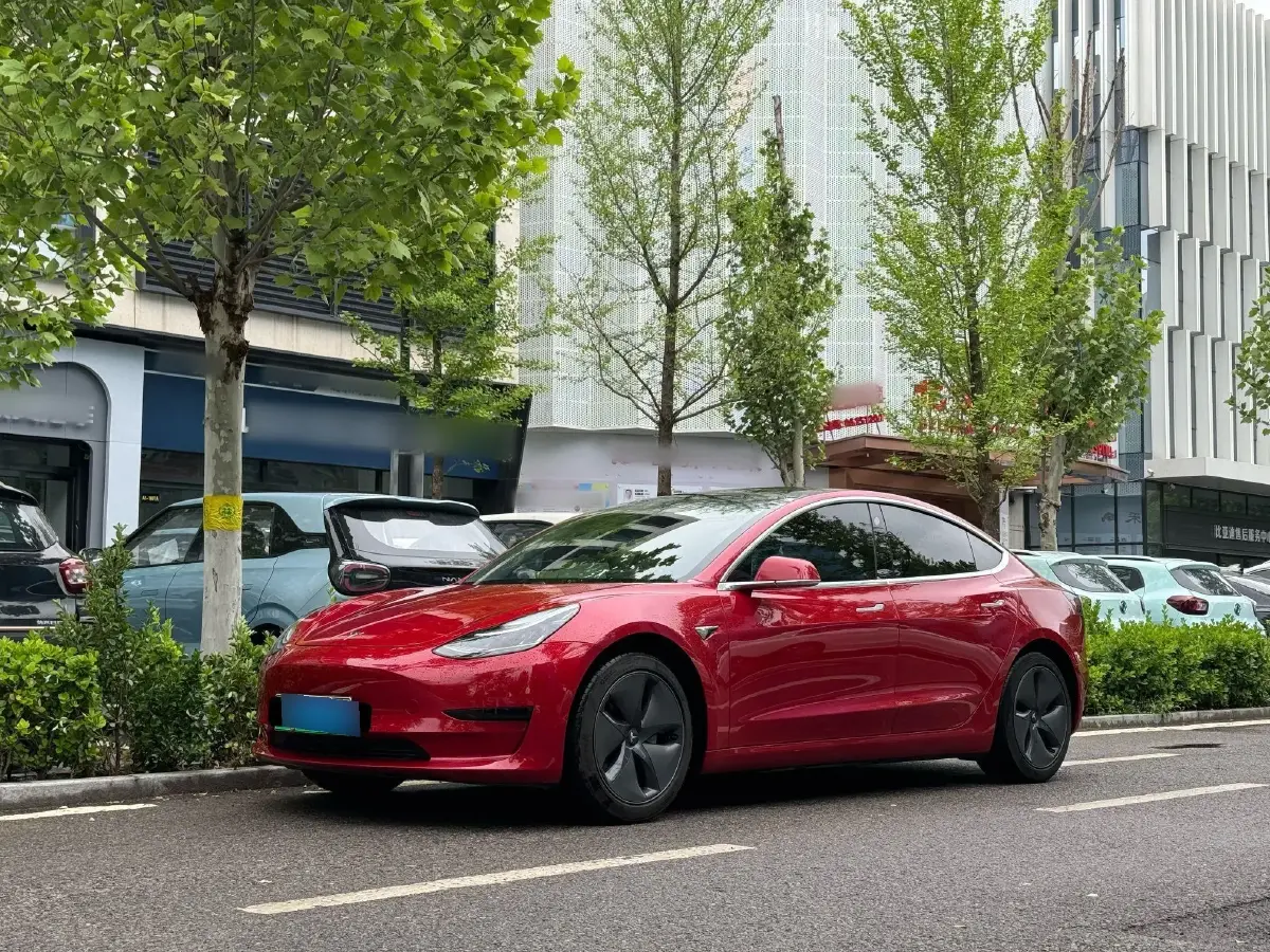 2020 Tesla Model 3 BEV 52KWH