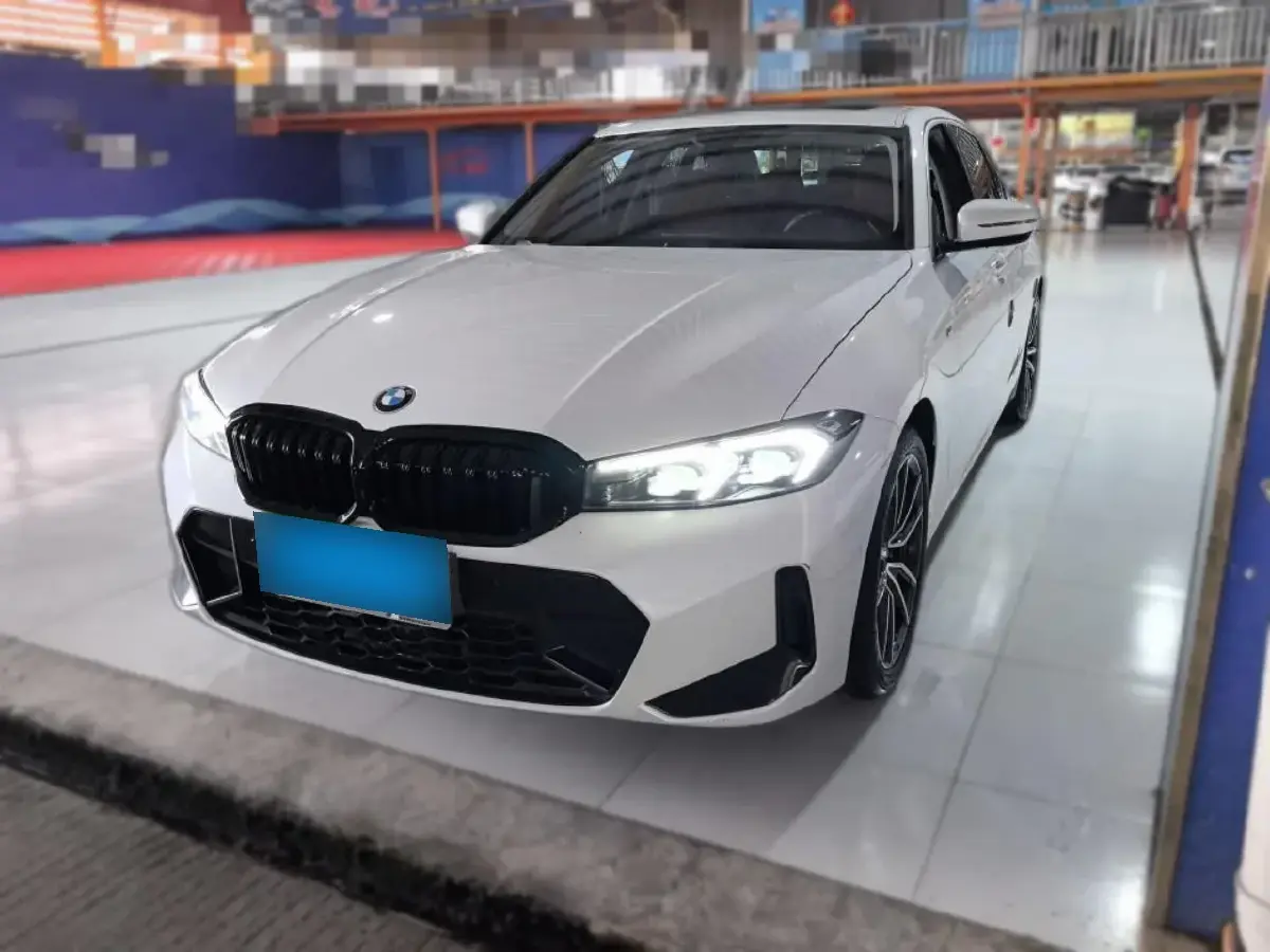 2023 BMW 3 Series 2.0T 156HP L4 8AT