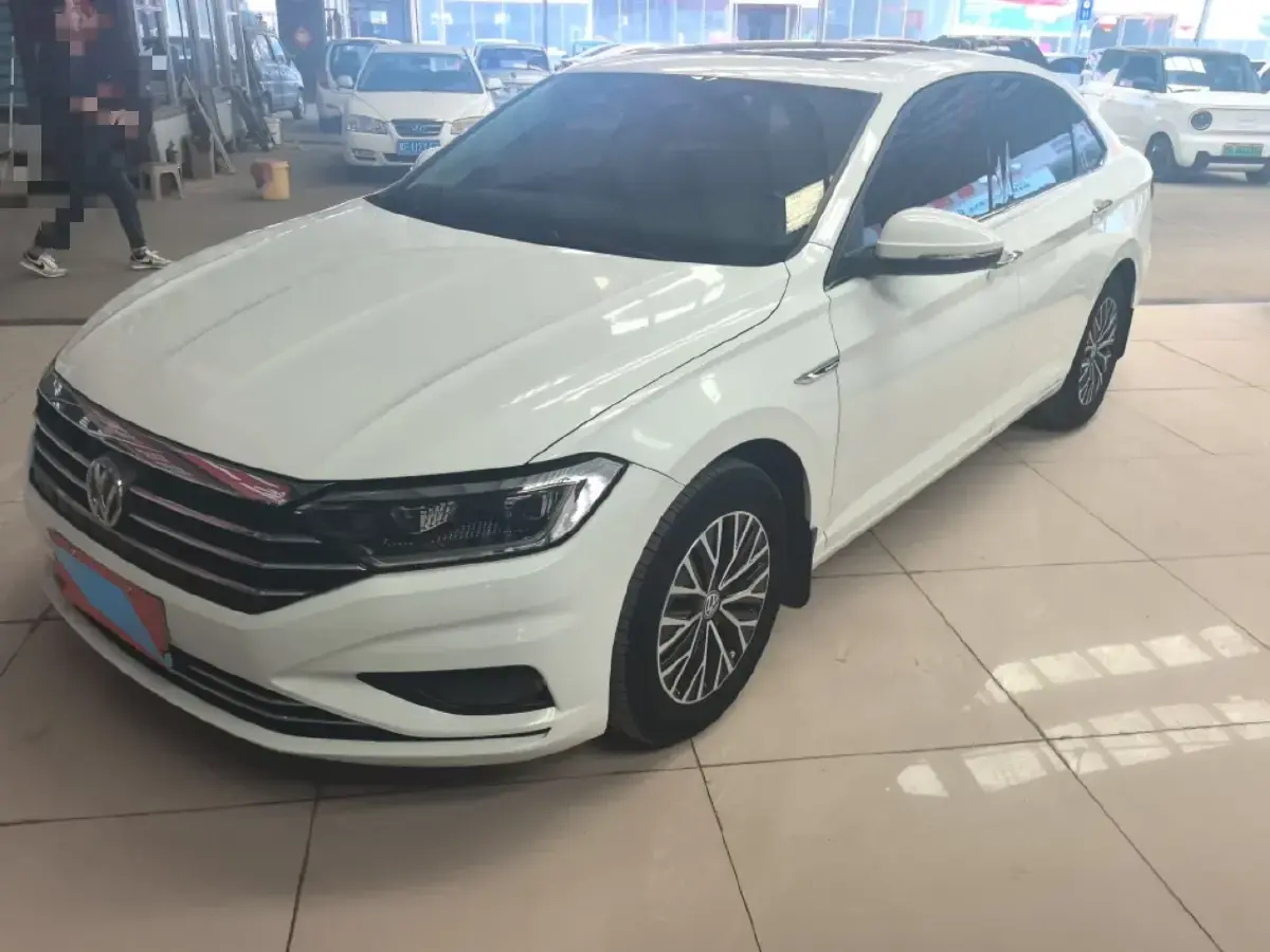 2021 Volkswagen Sagitar 1.2T 116HP L4 5MT