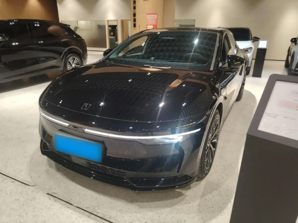 2024 Zeekr 007 BEV 75KWH