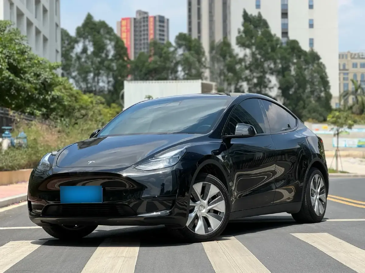 2022 Tesla Model Y BEV 60KWH