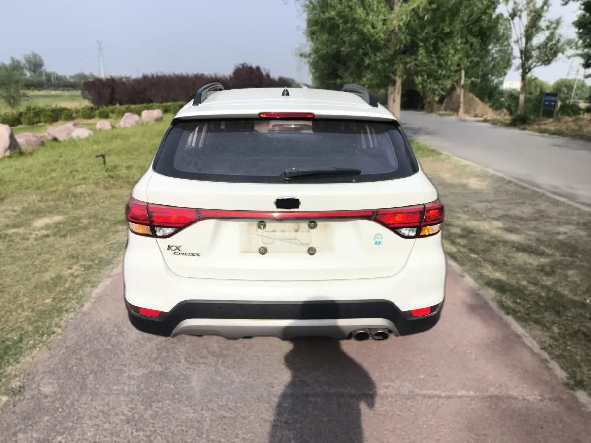 2017 Kia KX Cross 1.4L 100HP L4 6AT,autocango,china used car exporter,china ev exporter,chinese used car exporter,chinese used ev exporter