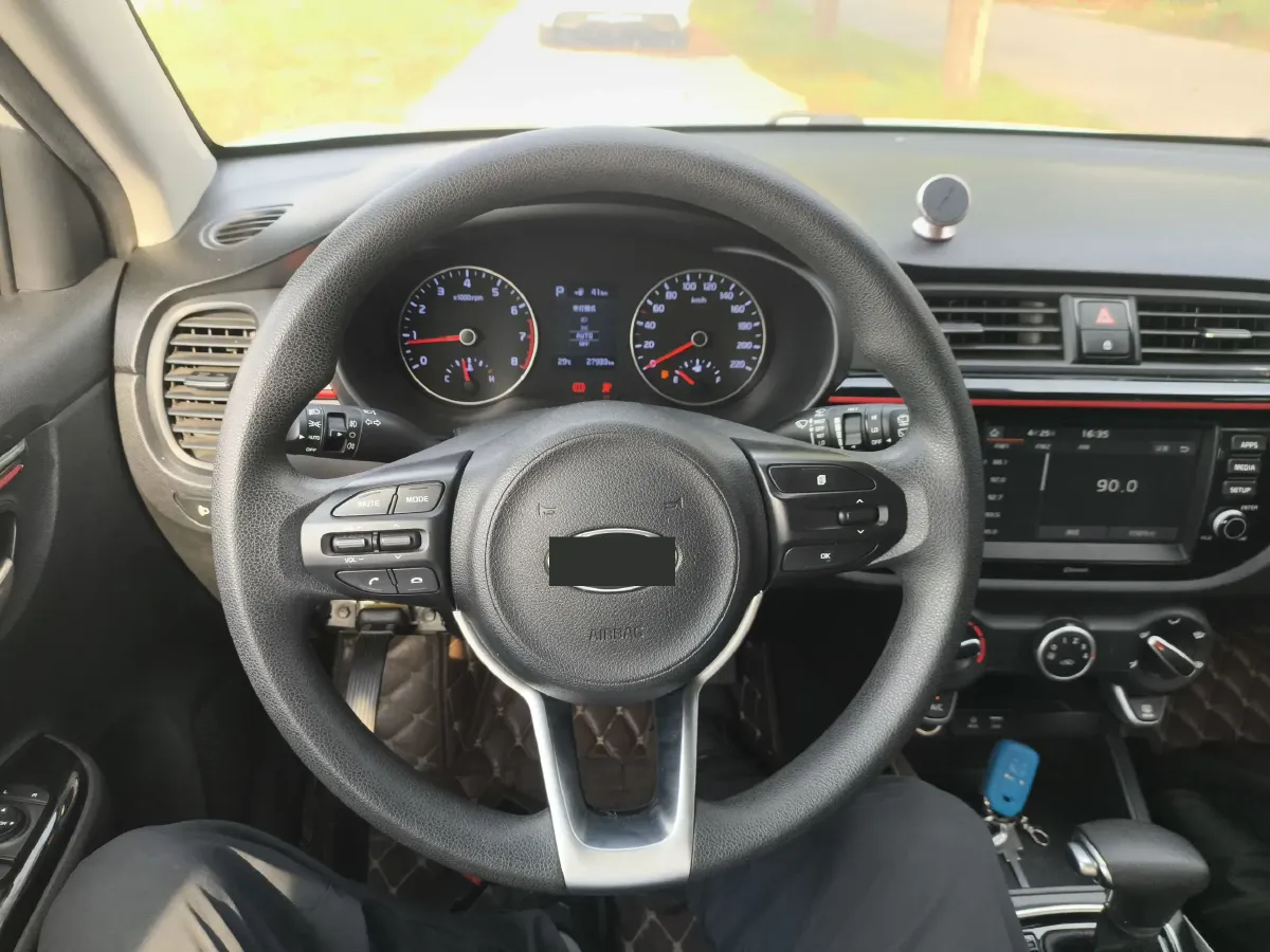 2017 Kia KX Cross 1.4L 100HP L4 6AT,autocango,china used car exporter,china ev exporter,chinese used car exporter,chinese used ev exporter