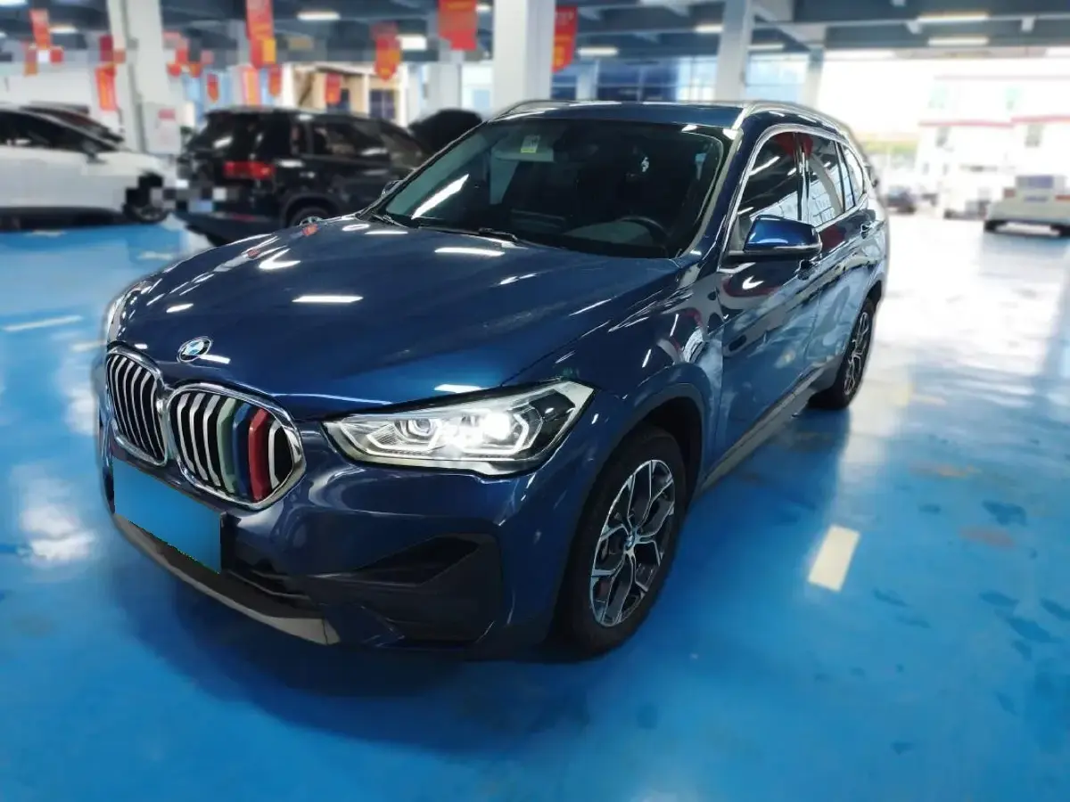 2021 BMW X1 2.0T 192HP L4 7DCT
