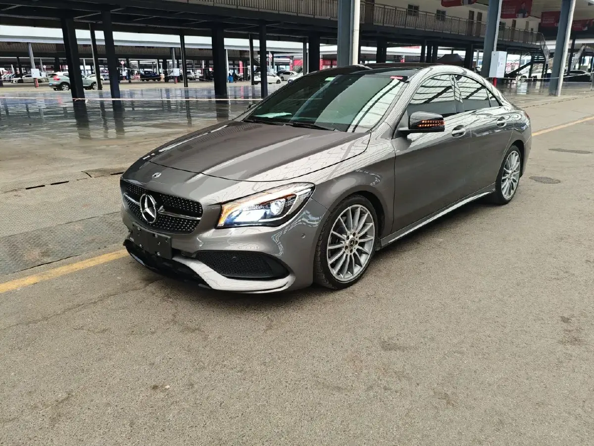 2018 Mercedes-Benz CLA Class 2.0T 184HP L4 7DCT