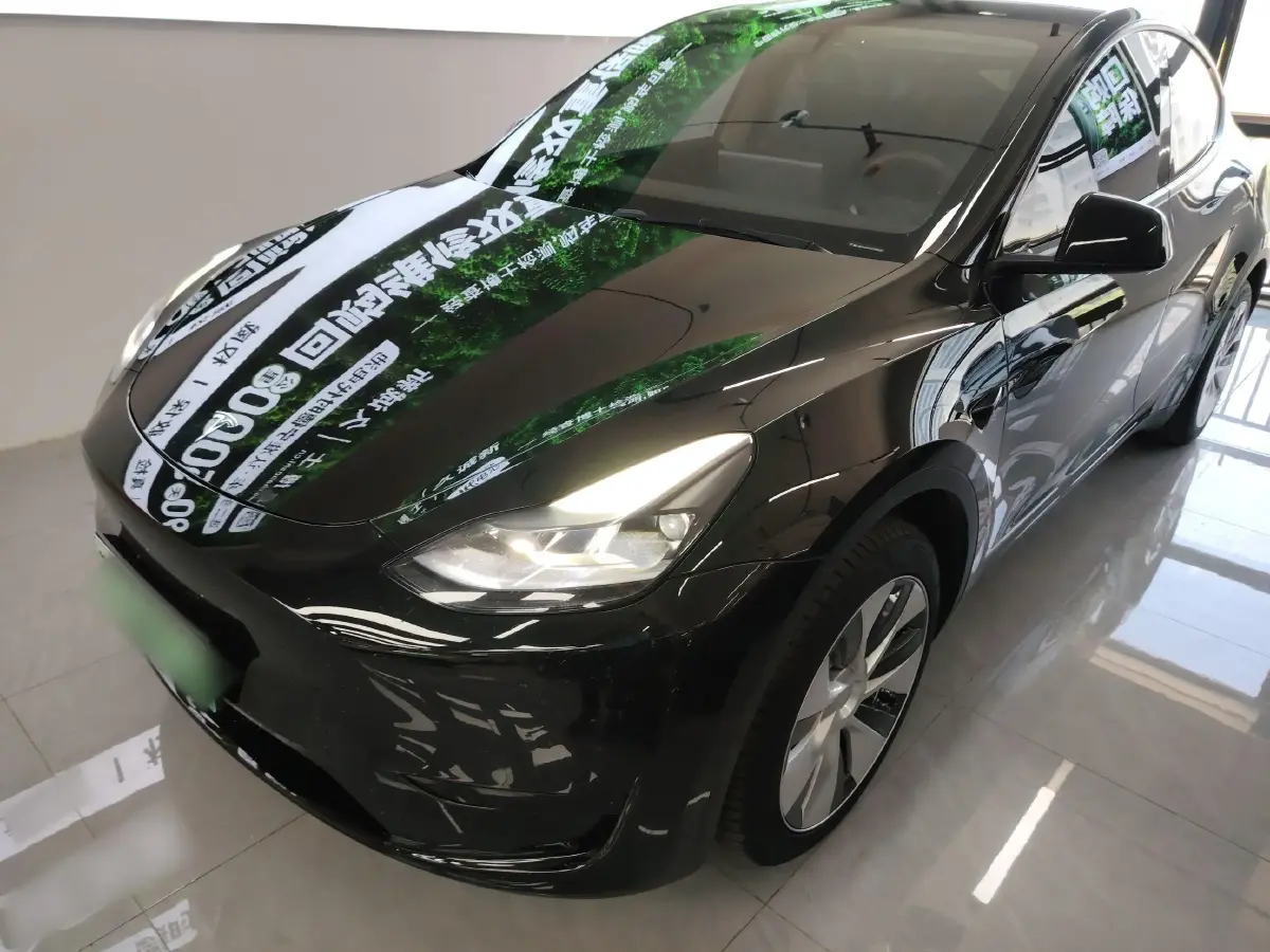 2022 Tesla Model Y BEV 60KWH