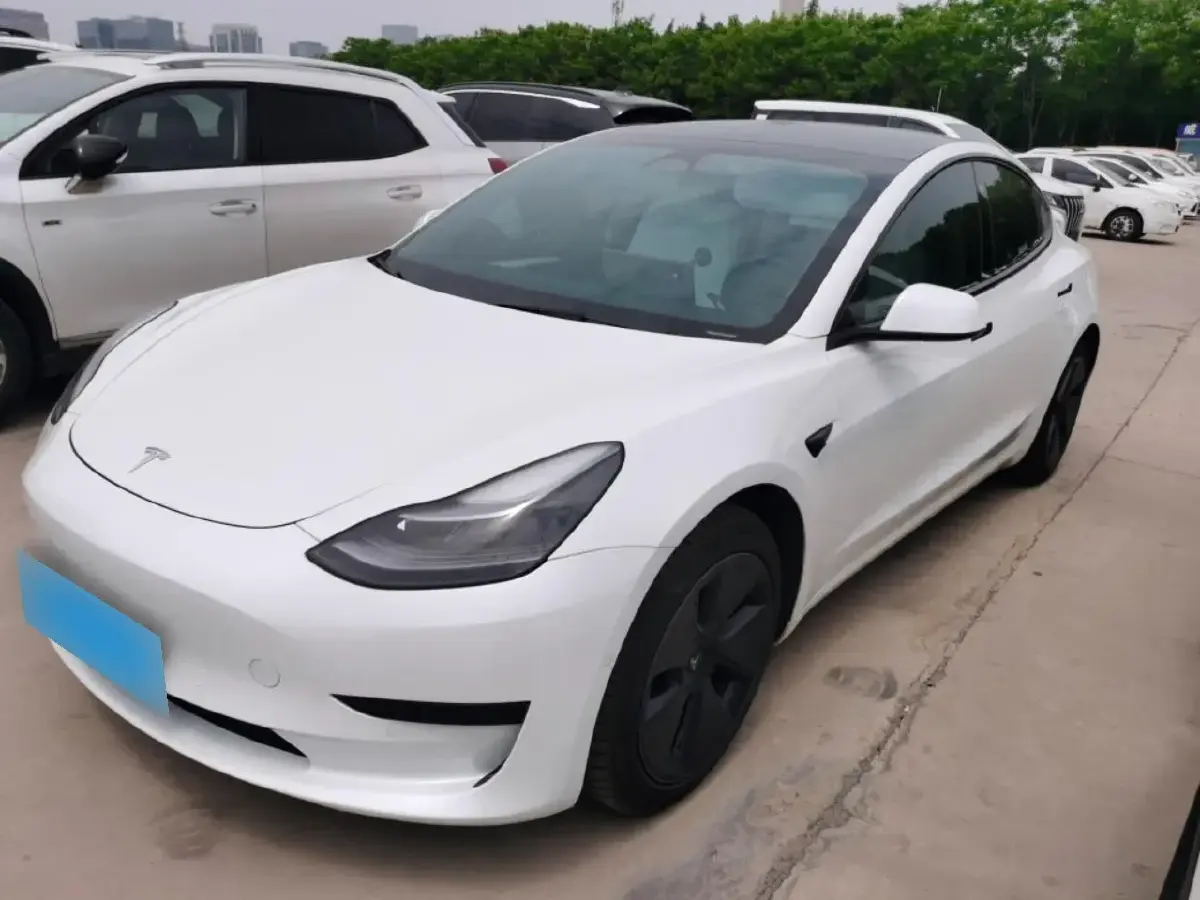 2022 Tesla Model 3 BEV 60KWH