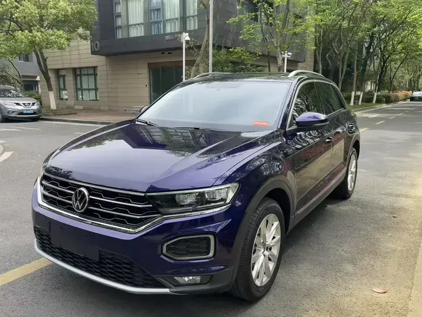 2022 Volkswagen T-Roc 1.4T 150HP L4 7DCT