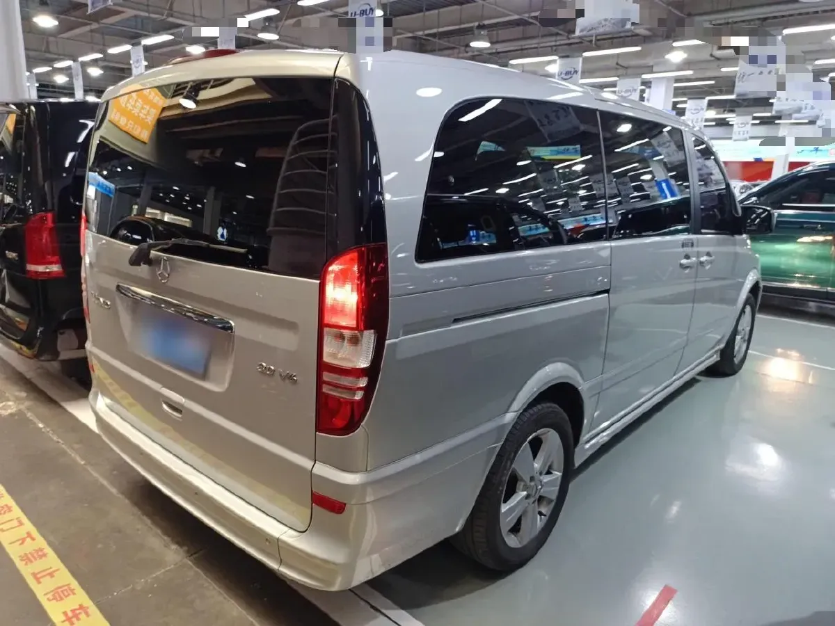 2013 Mercedes-Benz Viano 3.0L 224HP V6 5AT,autocango,china used car exporter,china ev exporter,chinese used car exporter,chinese used ev exporter