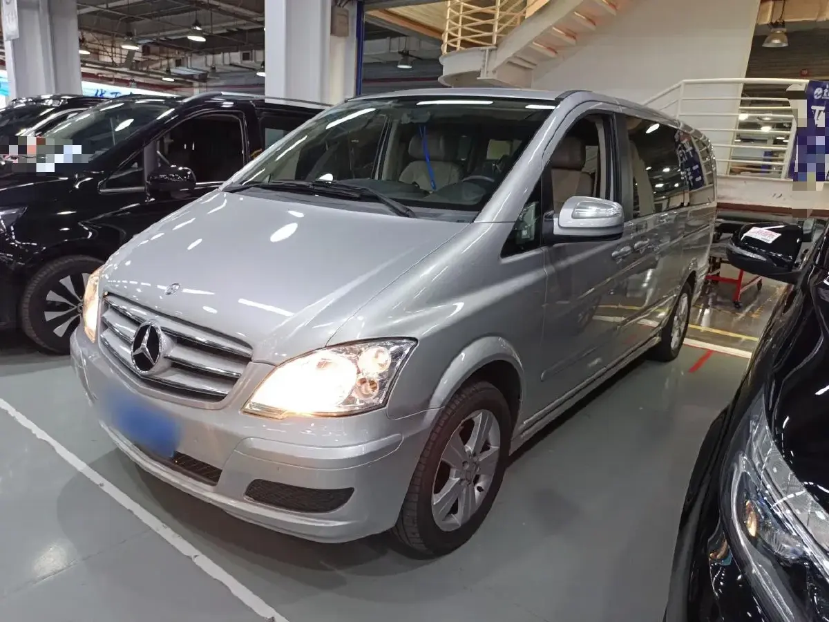 2013 Mercedes-Benz Viano 3.0L 224HP V6 5AT 2013 Mercedes-Benz Viano 3.0L 224HP V6 5AT