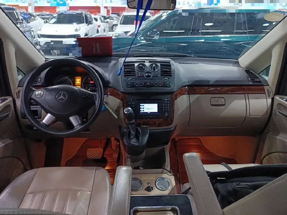 2013 Mercedes-Benz Viano 3.0L 224HP V6 5AT,autocango,china used car exporter,china ev exporter,chinese used car exporter,chinese used ev exporter