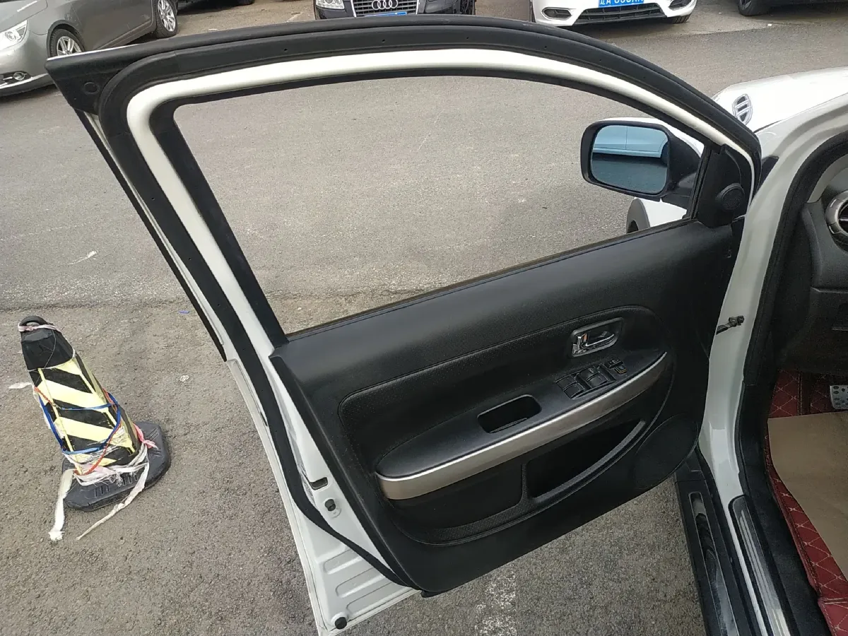 2014 Great Wall M4 1.5L 106HP L4 5MT,autocango,china used car exporter,china ev exporter,chinese used car exporter,chinese used ev exporter