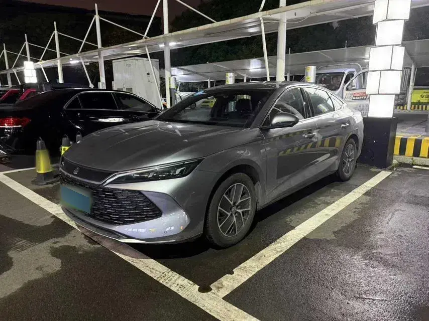 2024 BYD QinL 1.5L 101HP L4 E-CVT PHEV 15.87KWH