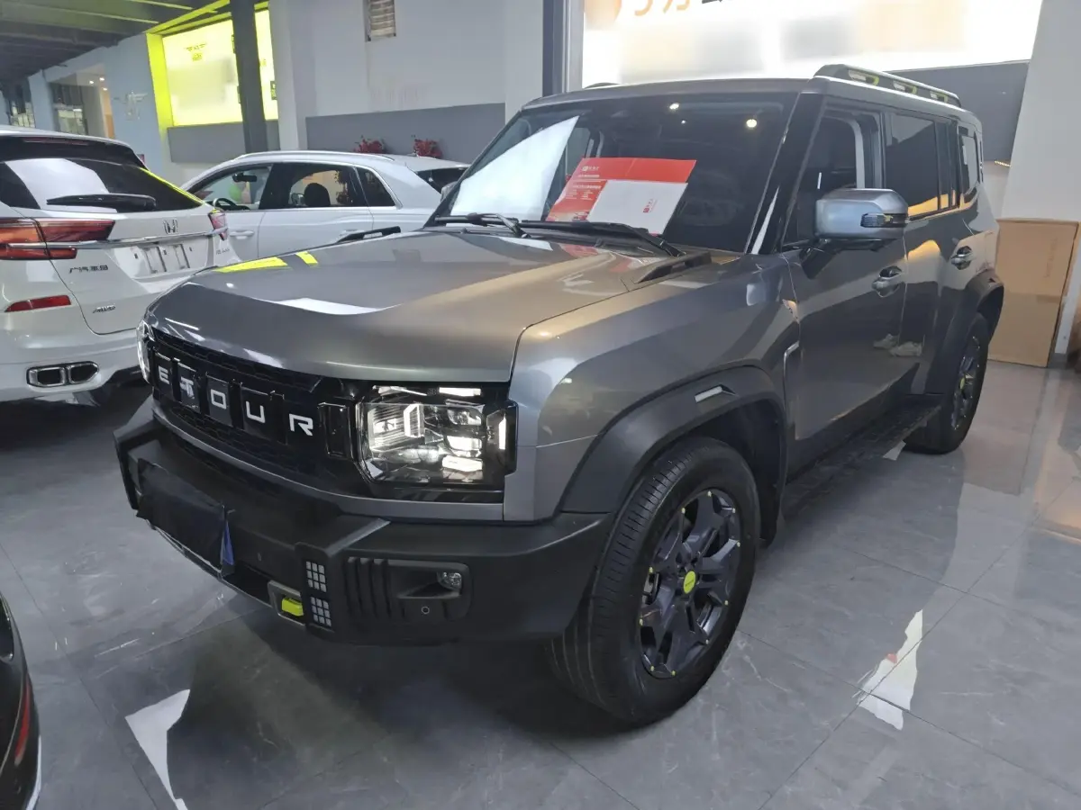 2023 Jetour Traveller 2.0T 254HP L4 7DCT