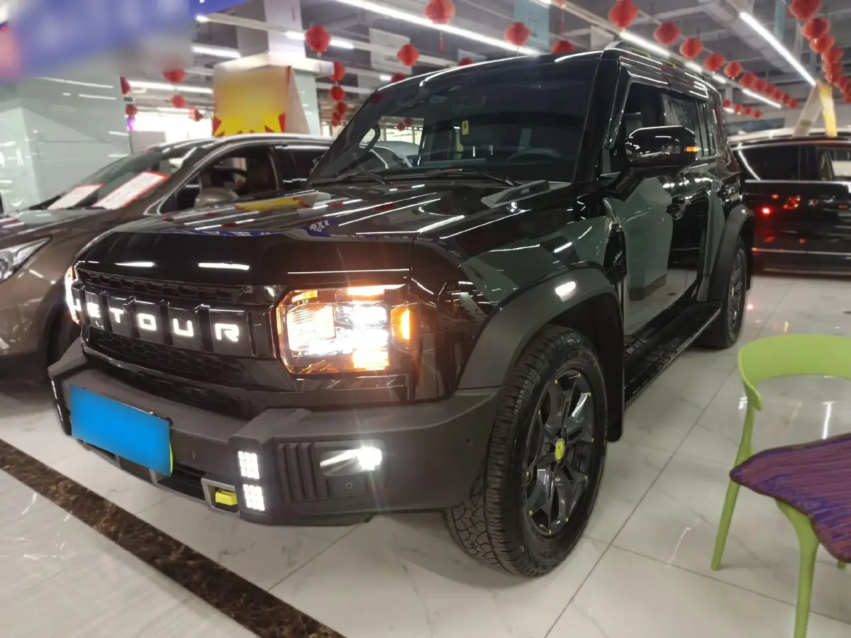 2023 Jetour Traveller 2.0T 254HP L4 7DCT