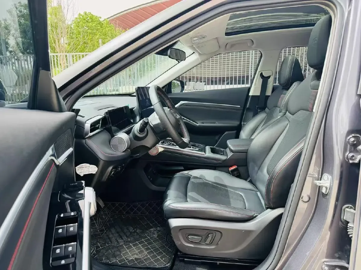 2022 GAC Trumpchi Emkoo 1.5T 177HP L4 7DCT,autocango,china used car exporter,china ev exporter,chinese used car exporter,chinese used ev exporter