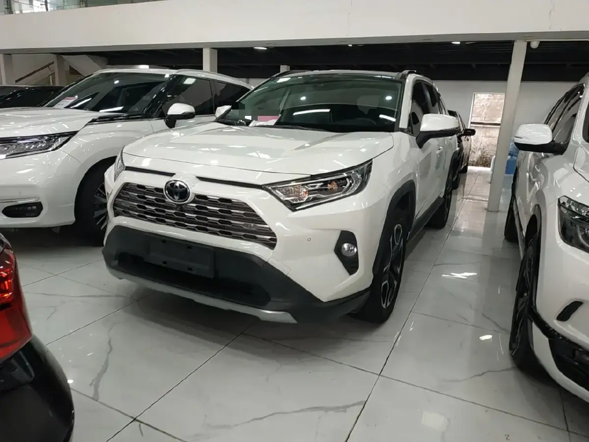 2020 Toyota RAV4 2.0L 171HP L4 CVT