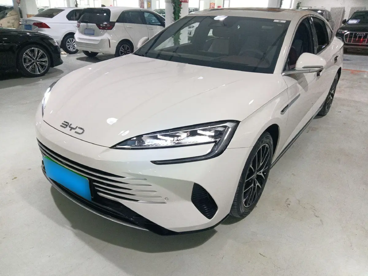 2025 BYD Seal07 DM-i 1.5L 101HP L4 E-CVT PHEV 17.6KWH