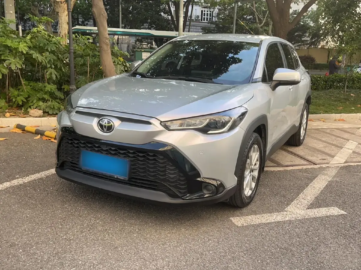 2022 Toyota Frontlander 2.0L 171HP L4 CVT