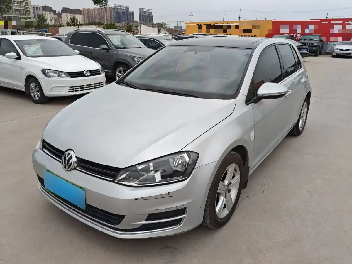 2015 Volkswagen Golf 1.6L 110HP L4 6AT