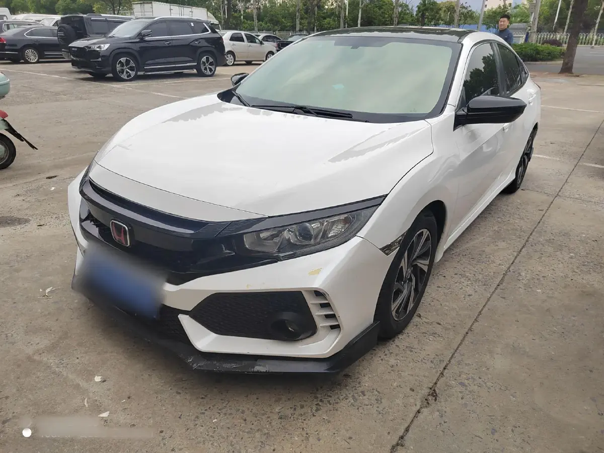 2016 Honda Civic 1.5T 177HP L4 CVT