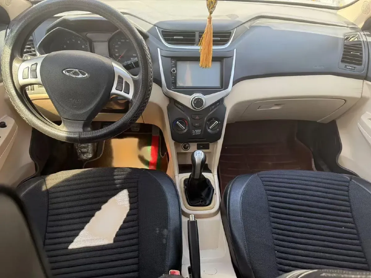 2015 Chery Fulwin 2 1.5L 109HP L4 5MT,autocango,china used car exporter,china ev exporter,chinese used car exporter,chinese used ev exporter